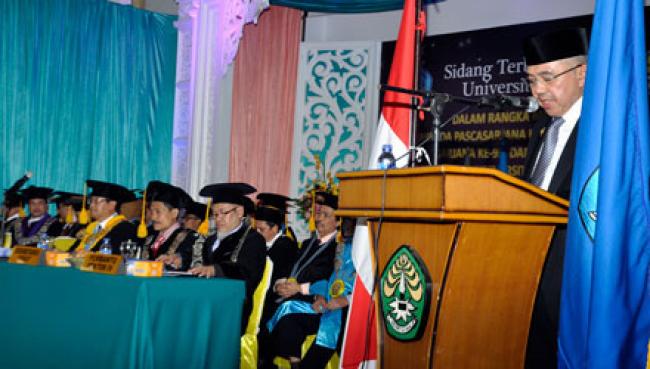 Wagubri hadiri Dies Natalis ke -52 Universitas Riau